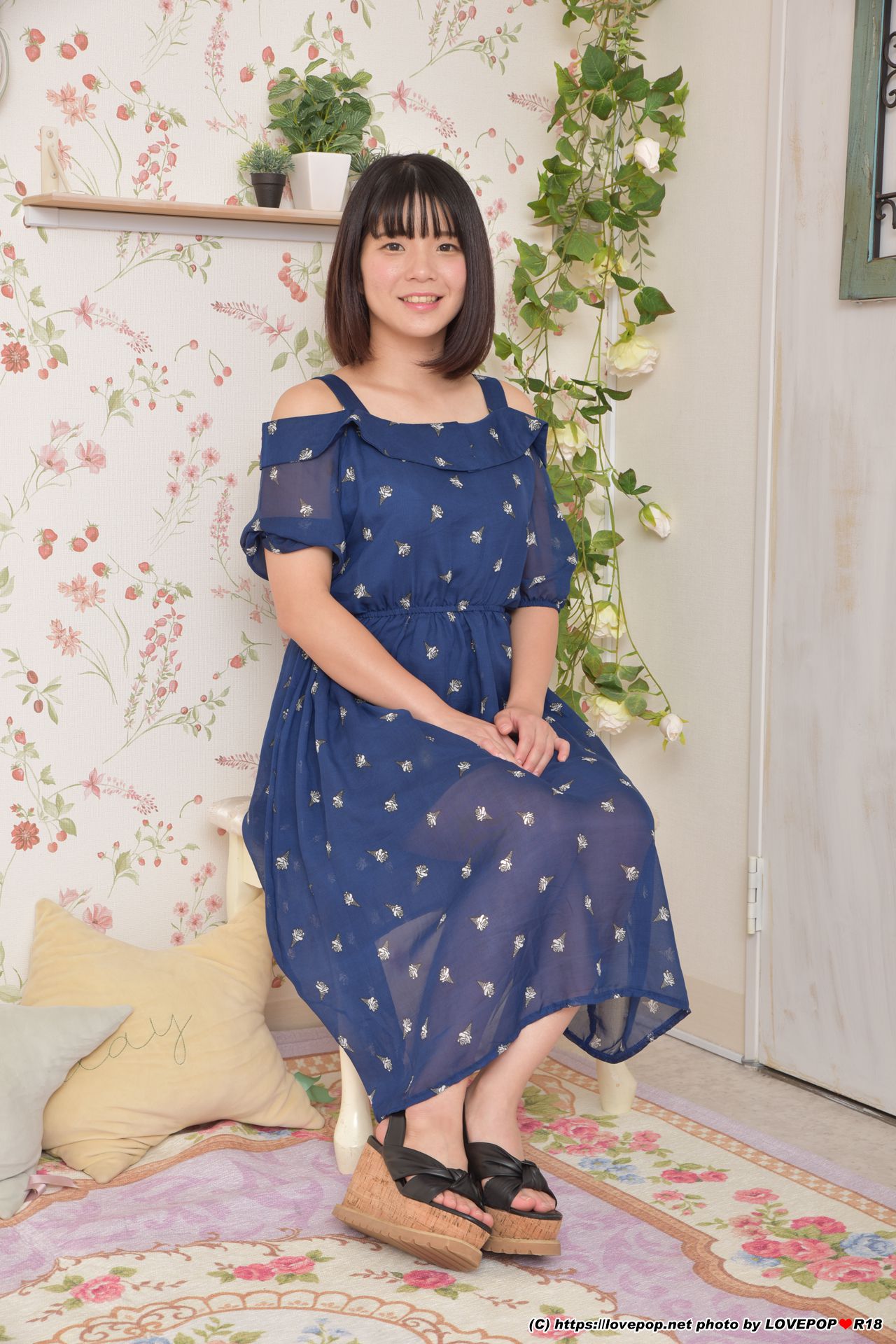 佐藤莉子 第47页 No.57a363