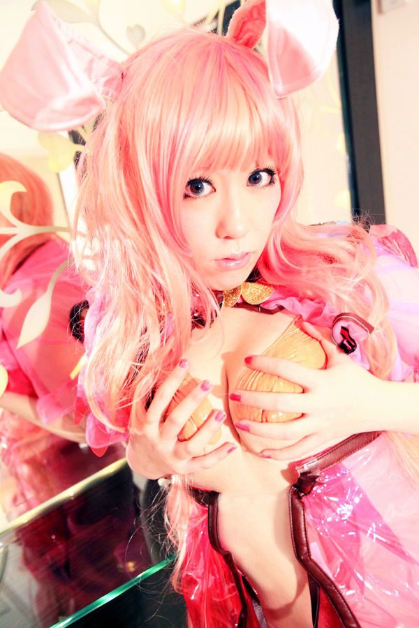 Mitsunori Ringo 《Melona, ​​Thú dữ của ngàn biến đổi》 Melona