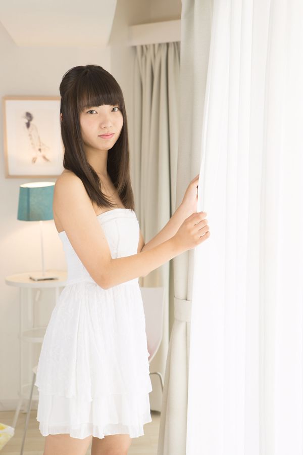Kazane Nagatomo 永友風音《白色连衣裙》 [Minisuka.tv]