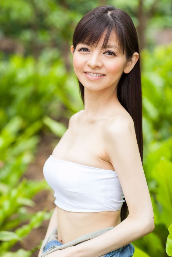Makie Sonoyama "Yummy scrummy!"[Image.tv]