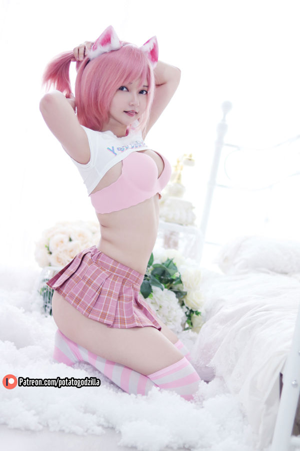 [Foto COSER celebrità di Internet] Potato Godzilla, Miss Coser - Pink Casual