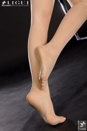 モデルソフィー「ホワイトカラービューティーの誘惑」[LiguiLiGui]美しい脚と翡翠の足写真写真