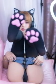 [Cosplay] Douyu Rijstnoedels sama - Gaming Cat