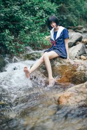 [Beauty Coser] Gadis Ono dengan "The Creek"