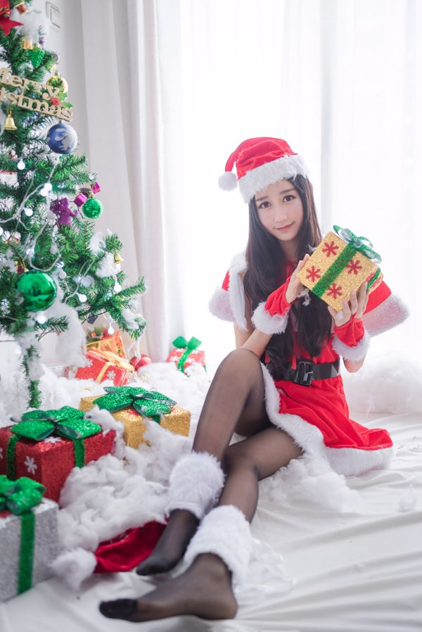 木綿綿OwO 《聖誕老人和馴鹿醬》