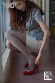 [One Thousand and One Nights IESS] Model Strawberry "New Trainee Teacher 2" Kaki dan kaki yang indah
