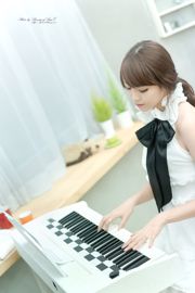 Korean beauty Lee Erhui "Piano Girl"